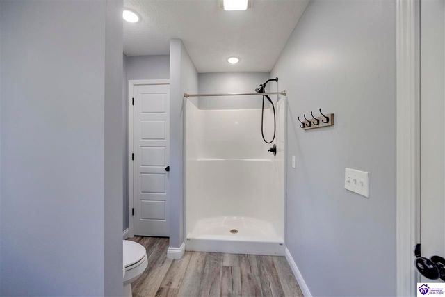 107 WINTERSMITH CT, Elizabethtown, KY 42701