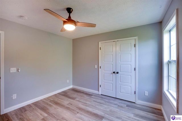 107 WINTERSMITH CT, Elizabethtown, KY 42701