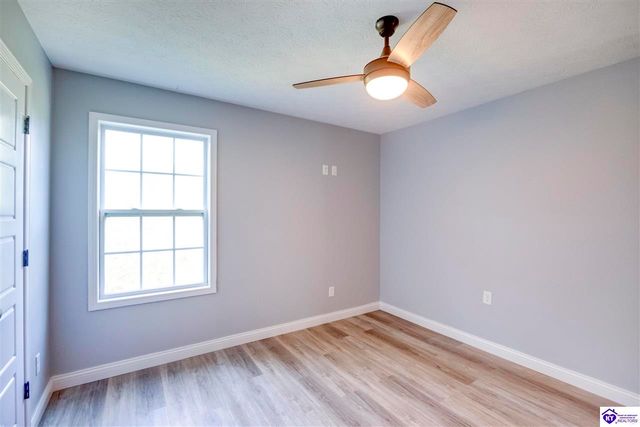 107 WINTERSMITH CT, Elizabethtown, KY 42701