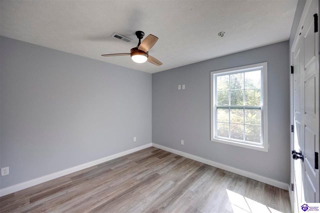 107 WINTERSMITH CT, Elizabethtown, KY 42701