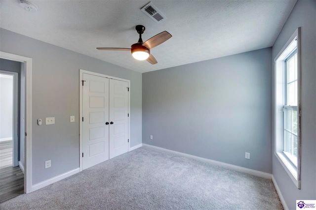 107 WINTERSMITH CT, Elizabethtown, KY 42701