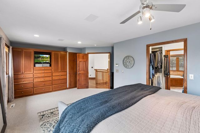 3701 Blackhawk Road, Eagan, MN 55122