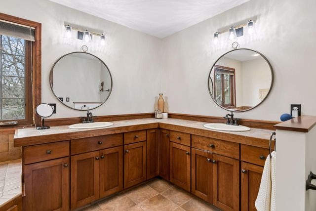 3701 Blackhawk Road, Eagan, MN 55122