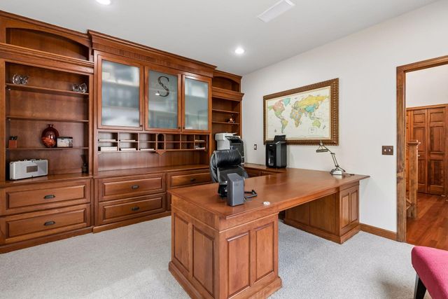 3701 Blackhawk Road, Eagan, MN 55122