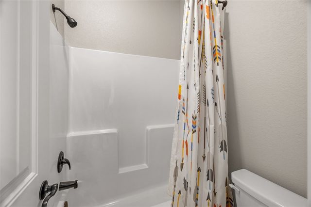 5811 Knotty Pine Road, Bentonville, AR 72713