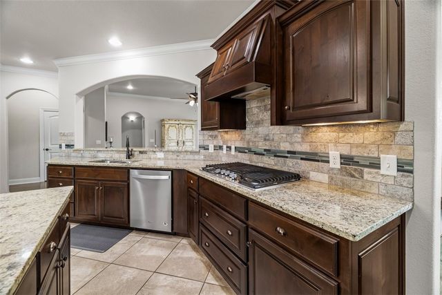 5811 Knotty Pine Road, Bentonville, AR 72713