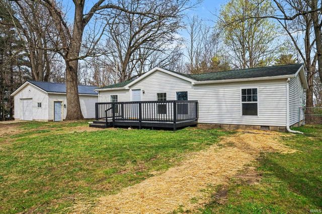 7605 N 915 W, Shipshewana, IN 46565