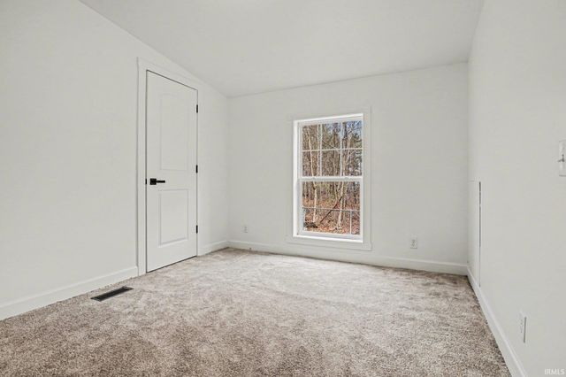 7605 N 915 W, Shipshewana, IN 46565