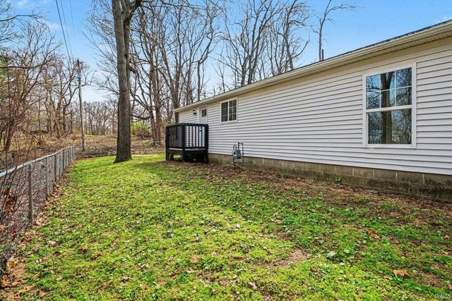 7605 N 915 W, Shipshewana, IN 46565