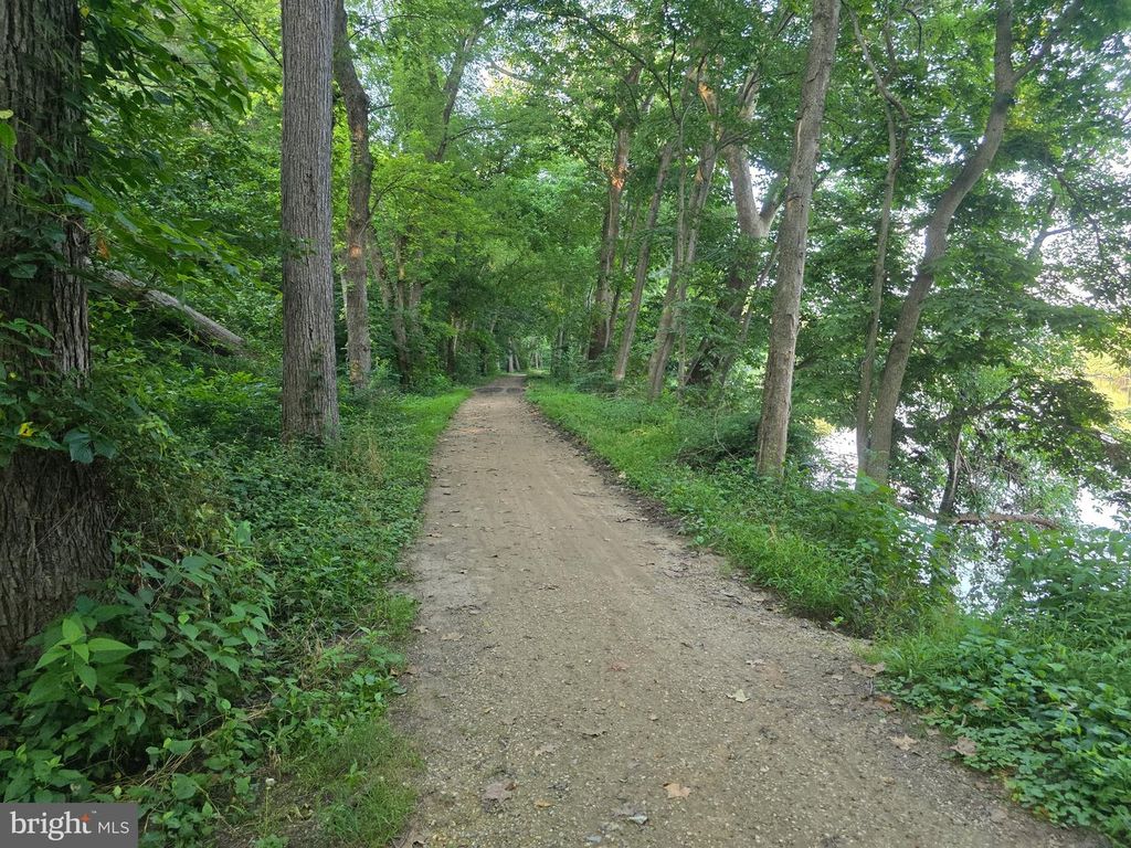 11339 GIFT RD, Clear Spring, MD 21722