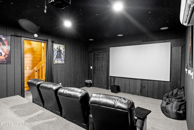 2619 Bear Crossing Way, Sevierville, TN 37862