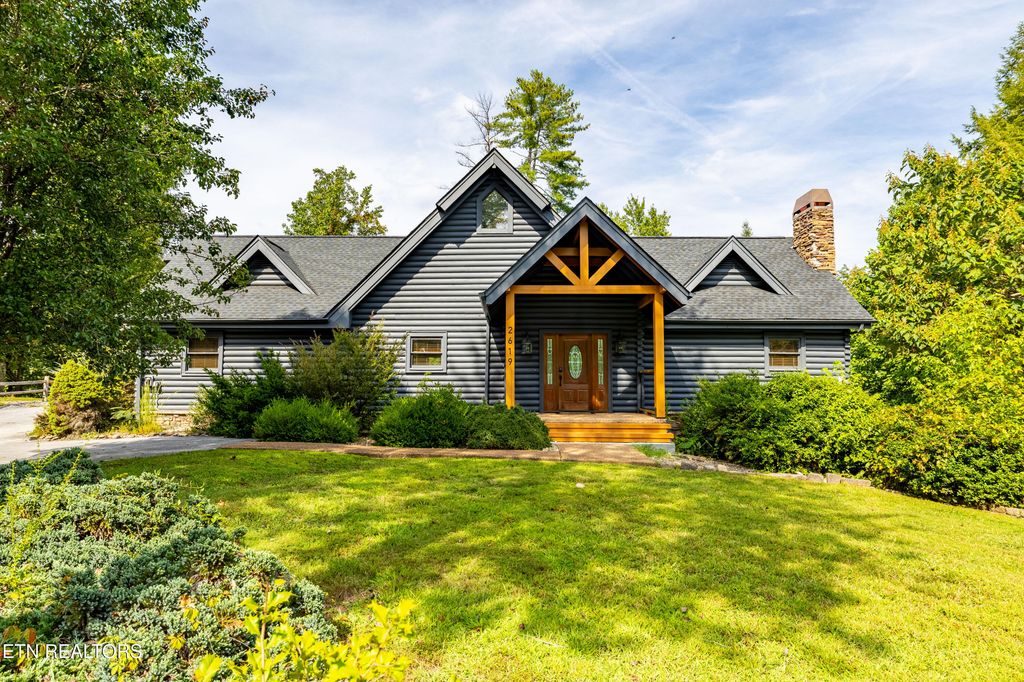 2619 Bear Crossing Way, Sevierville, TN 37862