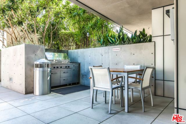 1155 S Grand Avenue 418, Los Angeles, CA 90015