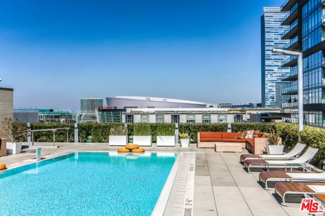 1155 S Grand Avenue 418, Los Angeles, CA 90015