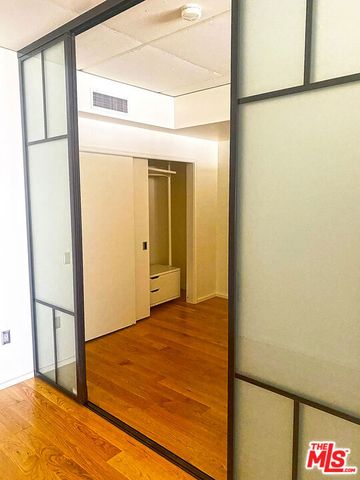 1155 S Grand Avenue 418, Los Angeles, CA 90015