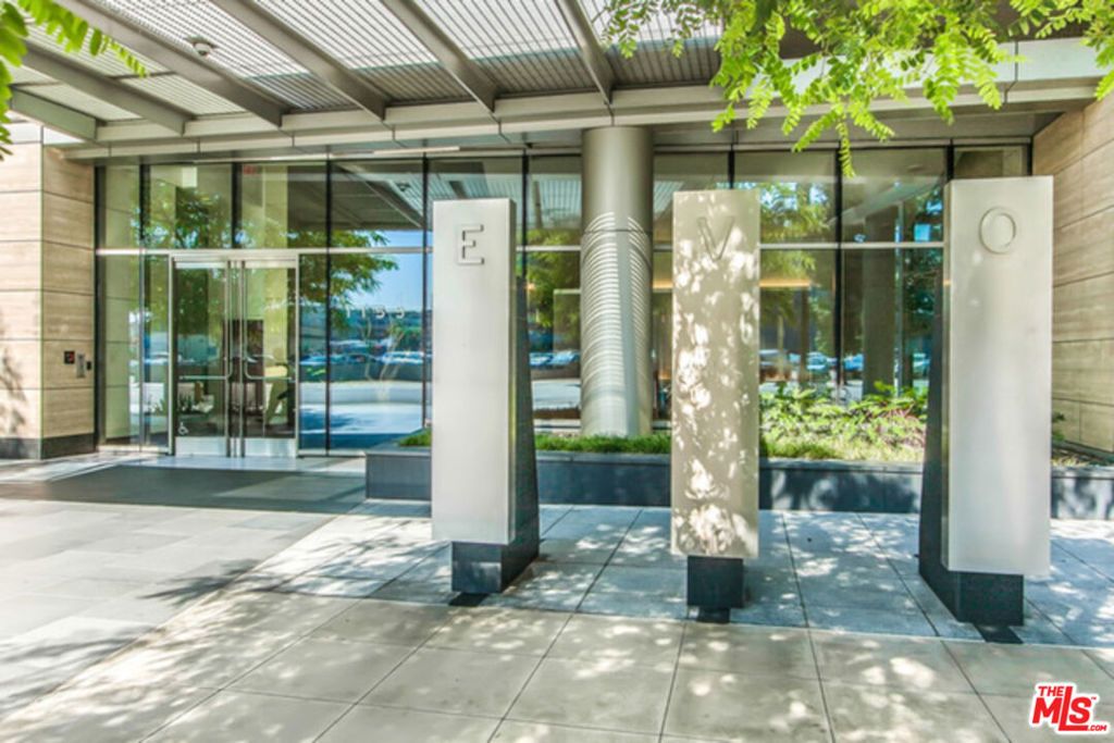 1155 S Grand Avenue 418, Los Angeles, CA 90015