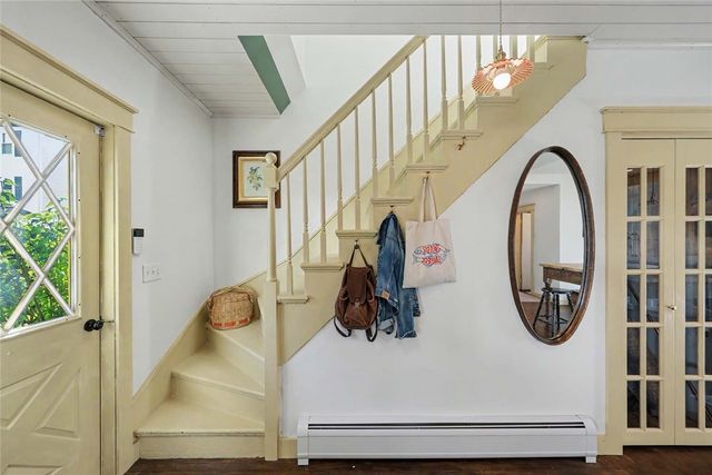 307 Main Street, Warren, RI 02885