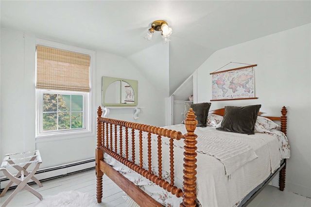 307 Main Street, Warren, RI 02885