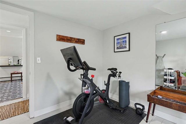 307 Main Street, Warren, RI 02885