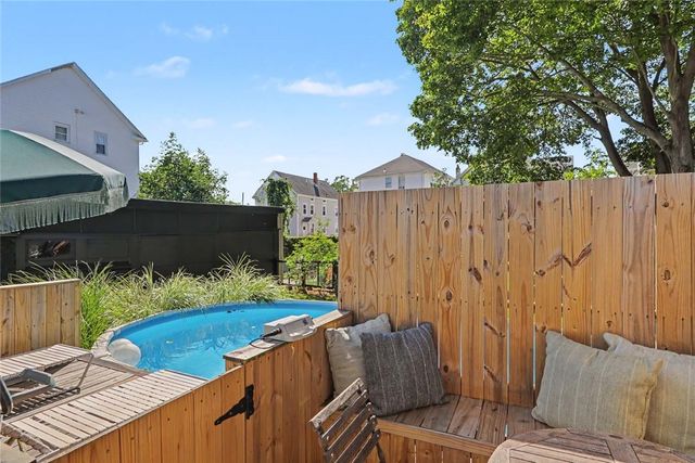 307 Main Street, Warren, RI 02885