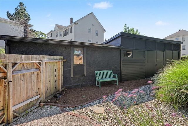 307 Main Street, Warren, RI 02885