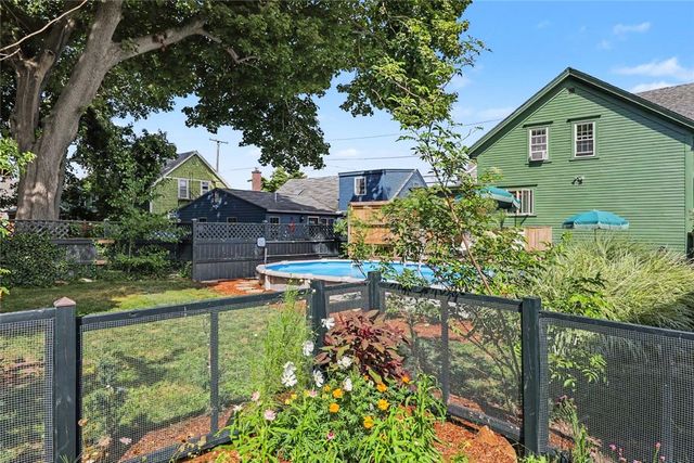307 Main Street, Warren, RI 02885