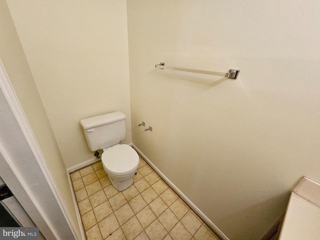 47 GAS LIGHT CT, Gaithersburg, MD 20879
