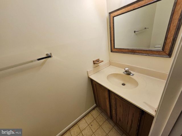 47 GAS LIGHT CT, Gaithersburg, MD 20879