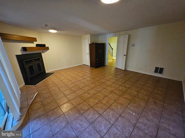 47 GAS LIGHT CT, Gaithersburg, MD 20879