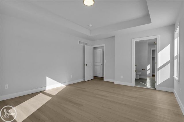 249 Shelldrake Lane, Saint Clair, MI 48079