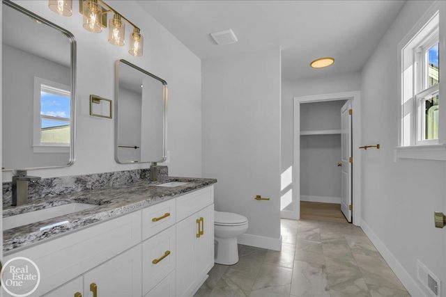 249 Shelldrake Lane, Saint Clair, MI 48079