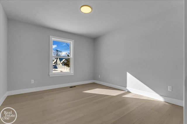 249 Shelldrake Lane, Saint Clair, MI 48079