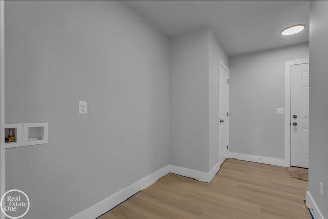 249 Shelldrake Lane, Saint Clair, MI 48079