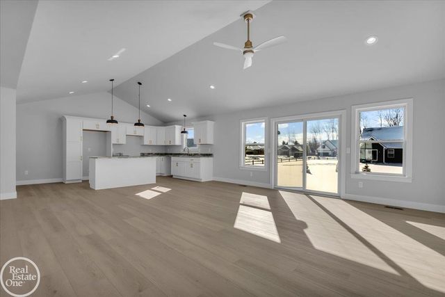 249 Shelldrake Lane, Saint Clair, MI 48079