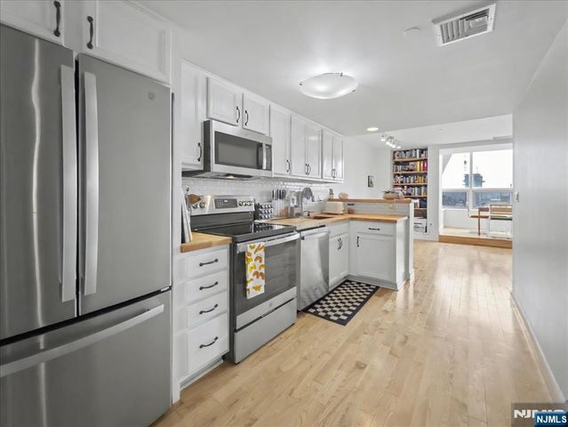 689 Luis Munoz Marin Boulevard 704, Jersey City, NJ 07310