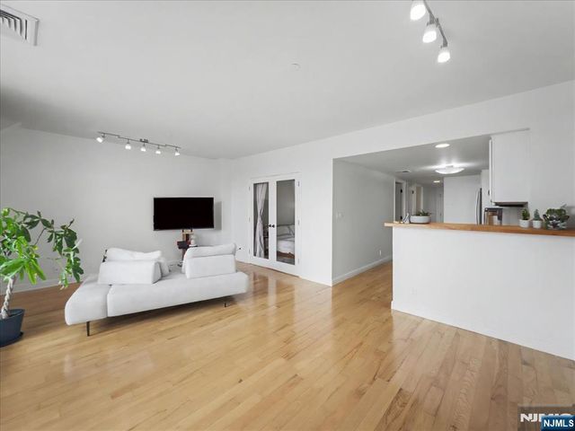 689 Luis Munoz Marin Boulevard 704, Jersey City, NJ 07310