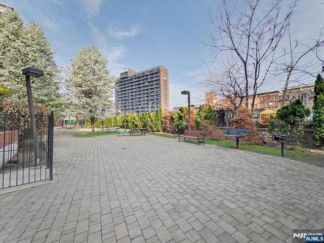 689 Luis Munoz Marin Boulevard 704, Jersey City, NJ 07310