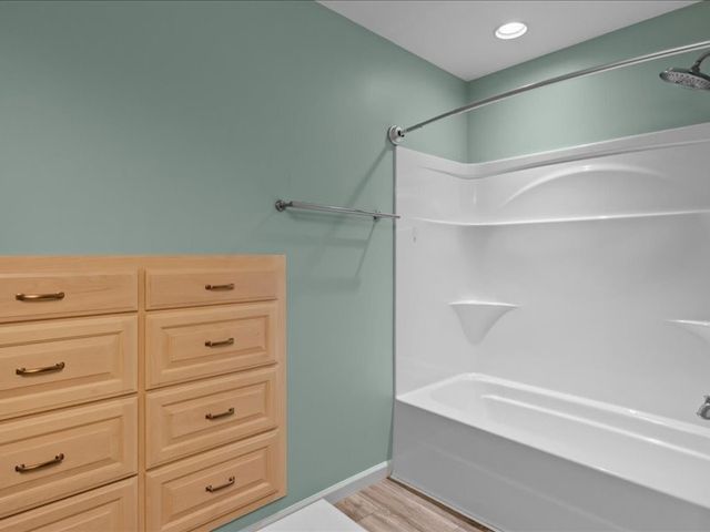 705 Hinson Springs Rd, Lobelville, TN 37097