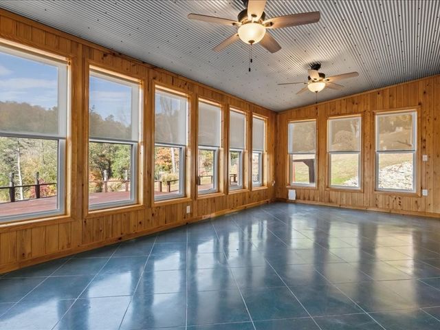 705 Hinson Springs Rd, Lobelville, TN 37097