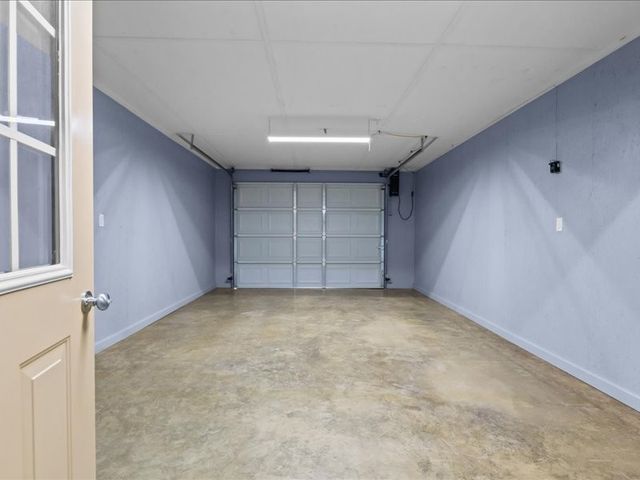 705 Hinson Springs Rd, Lobelville, TN 37097