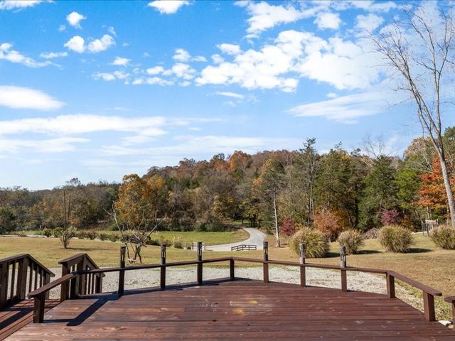 705 Hinson Springs Rd, Lobelville, TN 37097