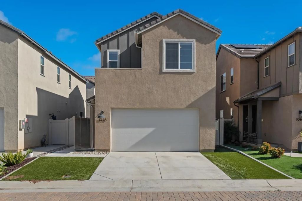 1938 Julie Dawn Pl, Escondido, CA 92026