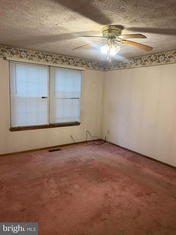 712 WHITE SANDS DR, Lusby, MD 20657