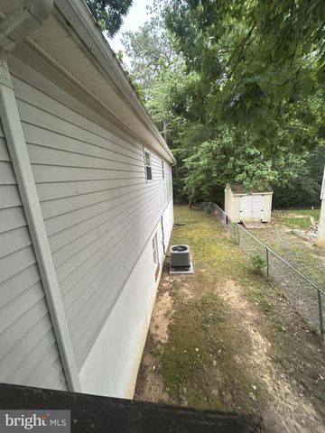 712 WHITE SANDS DR, Lusby, MD 20657