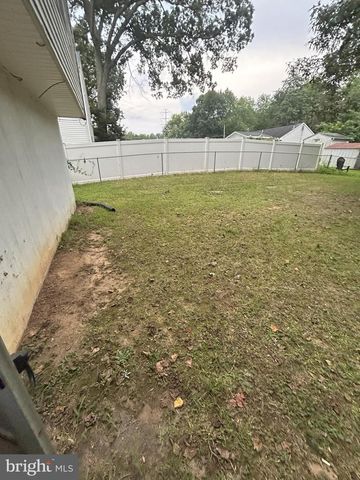 712 WHITE SANDS DR, Lusby, MD 20657