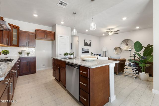 5721 Las Ramblas Avenue, El Paso, TX 79934