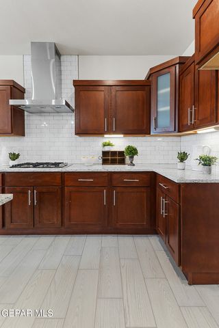 5721 Las Ramblas Avenue, El Paso, TX 79934
