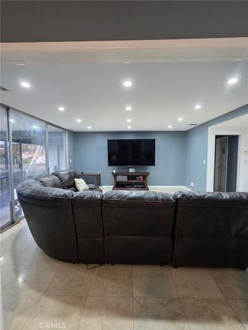 11815 Arliss Way, Grand Terrace, CA 92313