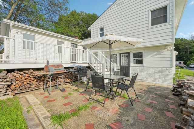 42 Knox Drive, New Windsor, NY 12553