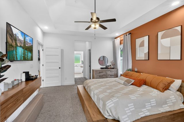 1401 Apple Blossom Rd, Clarksville, TN 37042